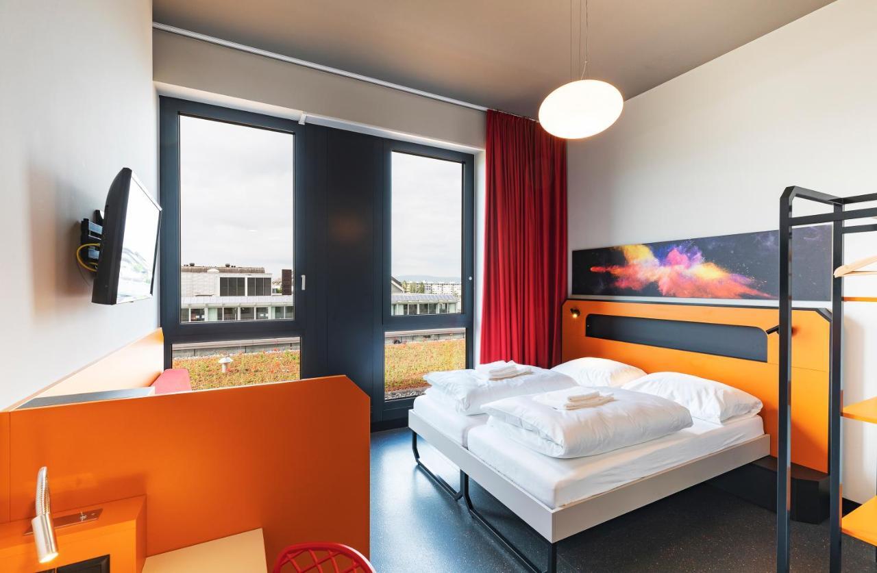 Hotel Meininger Centre Charmilles *