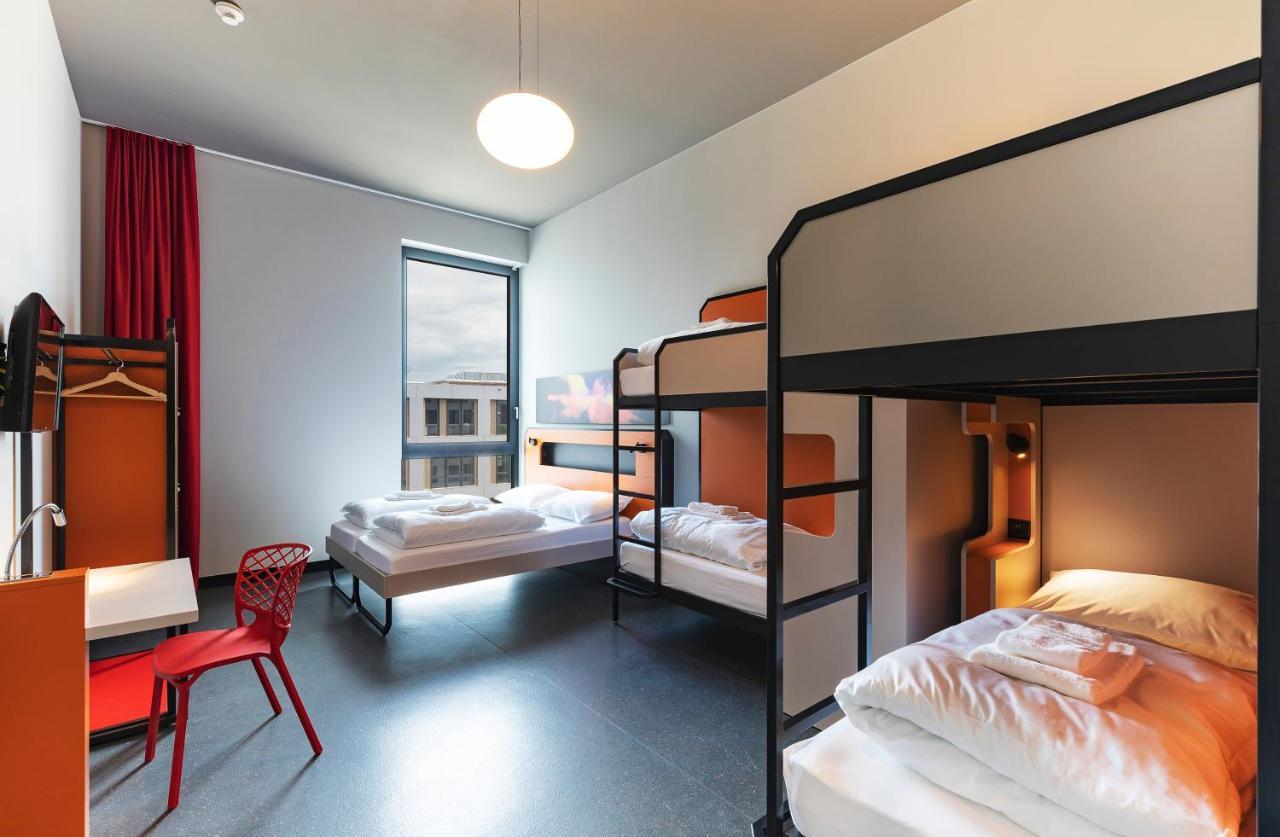 Hotel Meininger Centre Charmilles