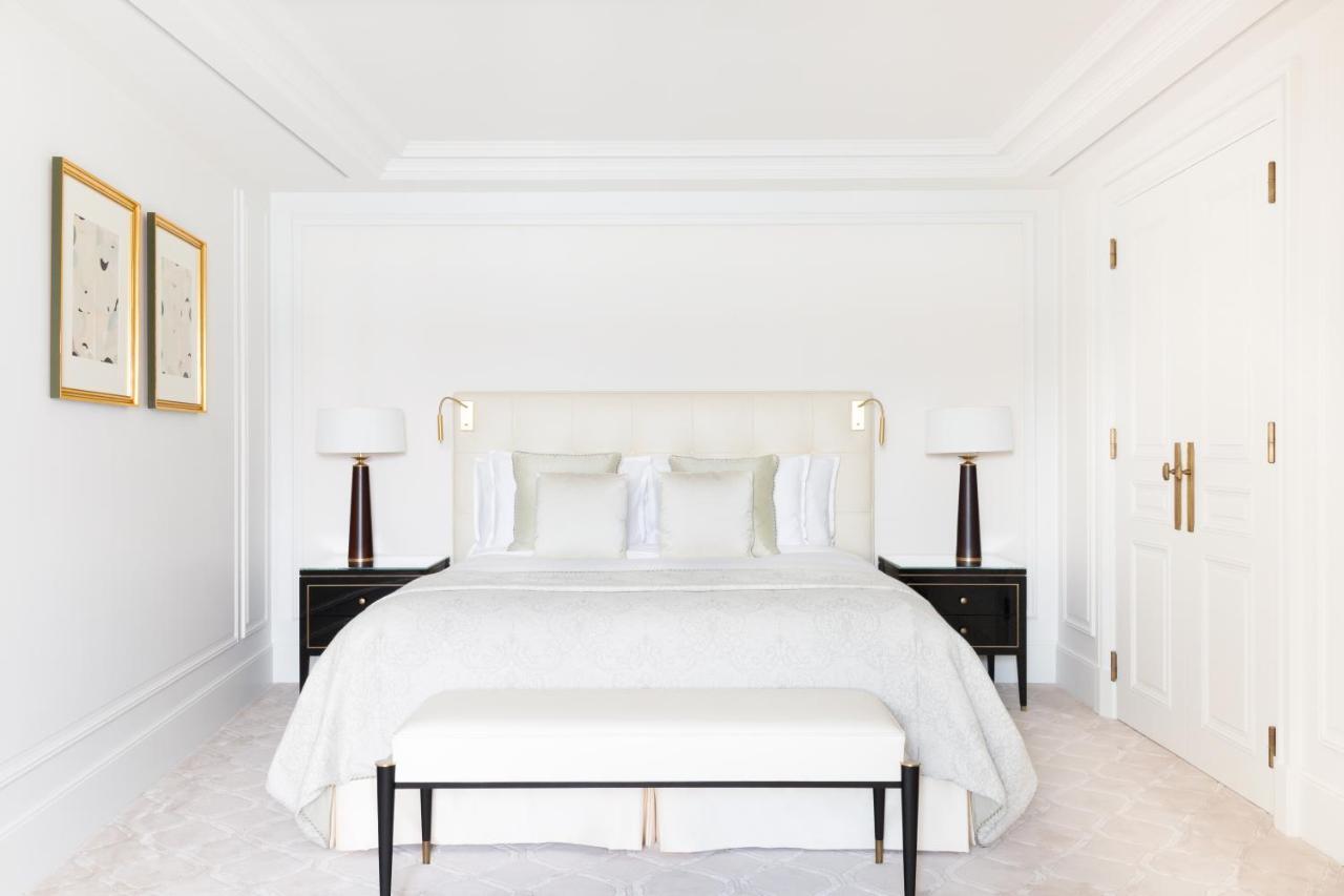 The Woodward - Collection Geneva