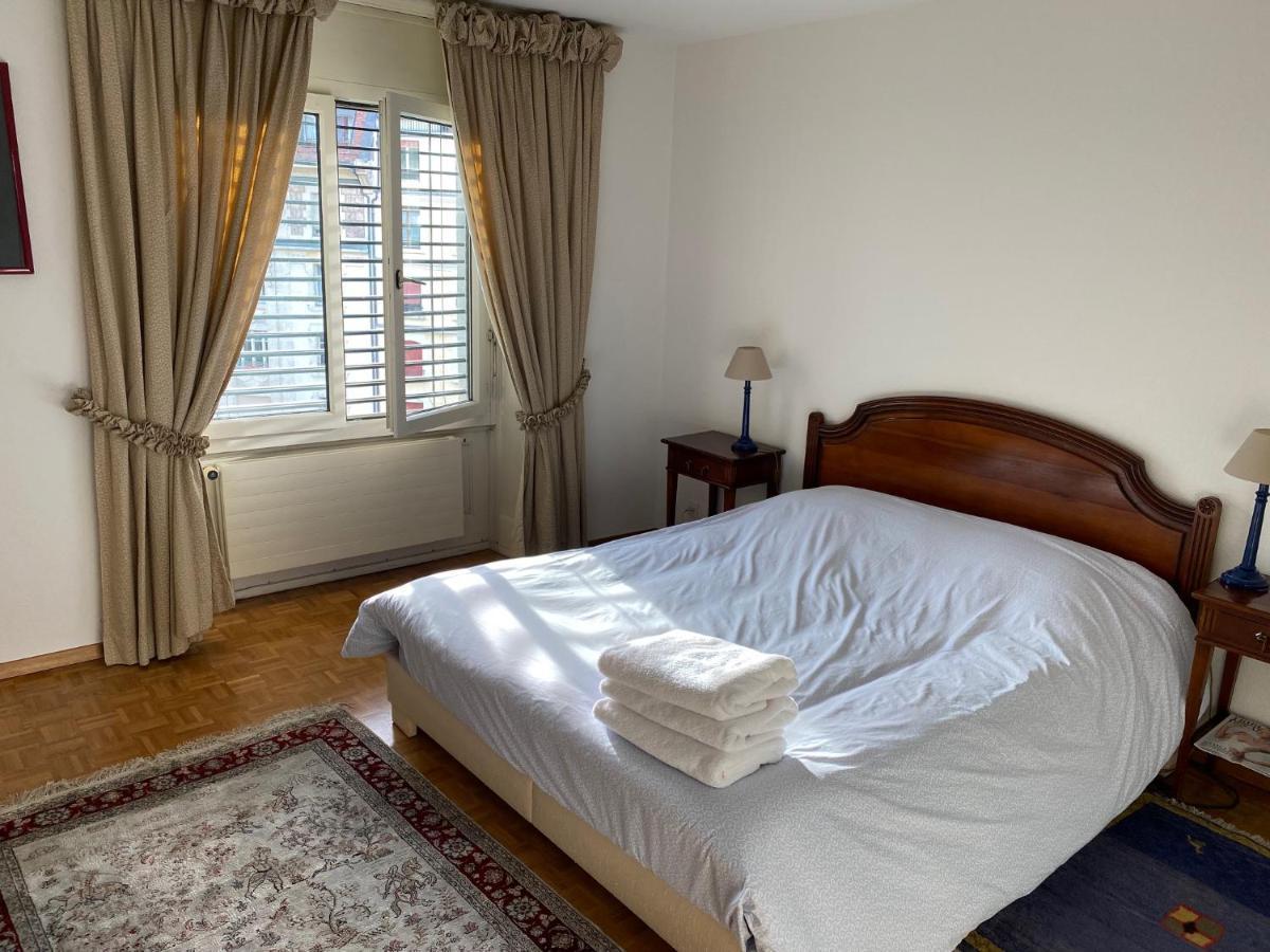 Genève, Plein Centre,belle Vue Lac, Splendide Et Grand Appartement *