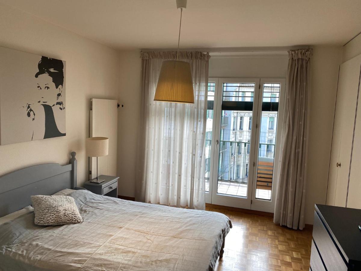 Appartement Genève, Plein Centre,belle Vue Lac, Splendide Et Grand *