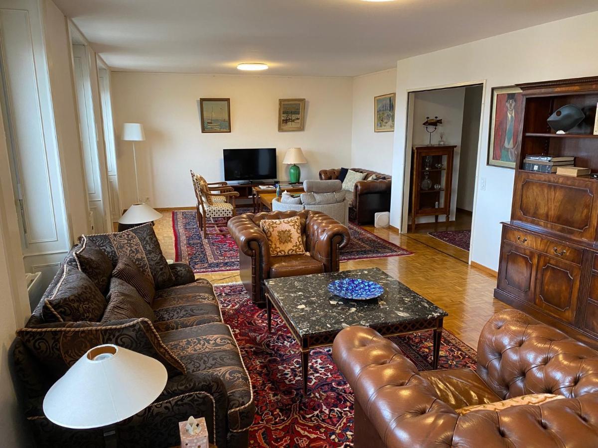 Genève, Plein Centre,belle Vue Lac, Splendide Et Grand Appartement *