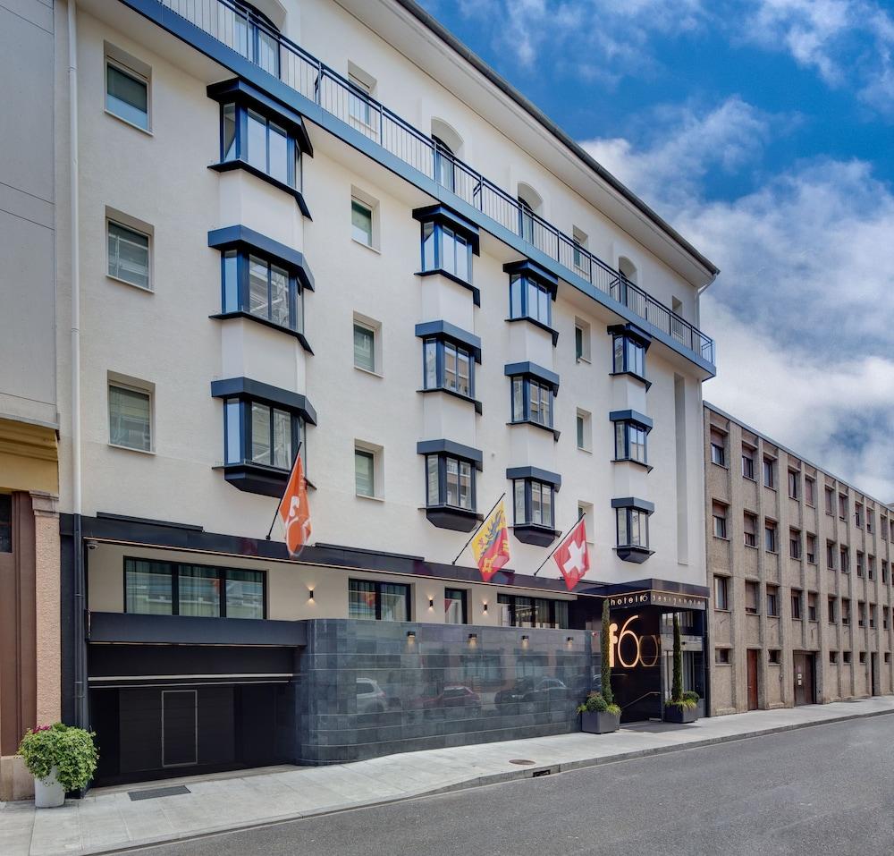 Hotel Design F6 3*