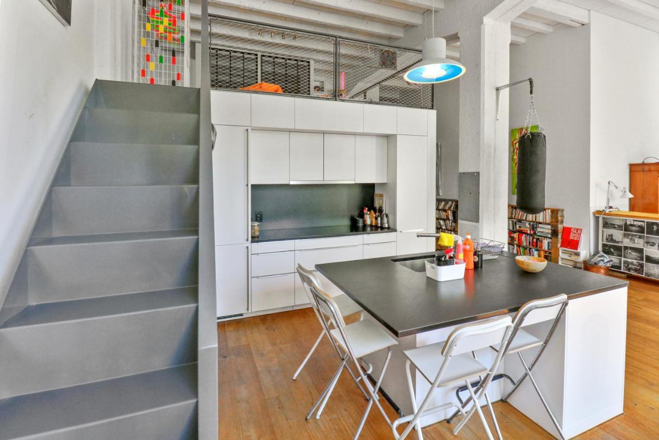 Magnifique Loft De 180m2 Avec Jacuzzi Et Fitness Appartement Genève