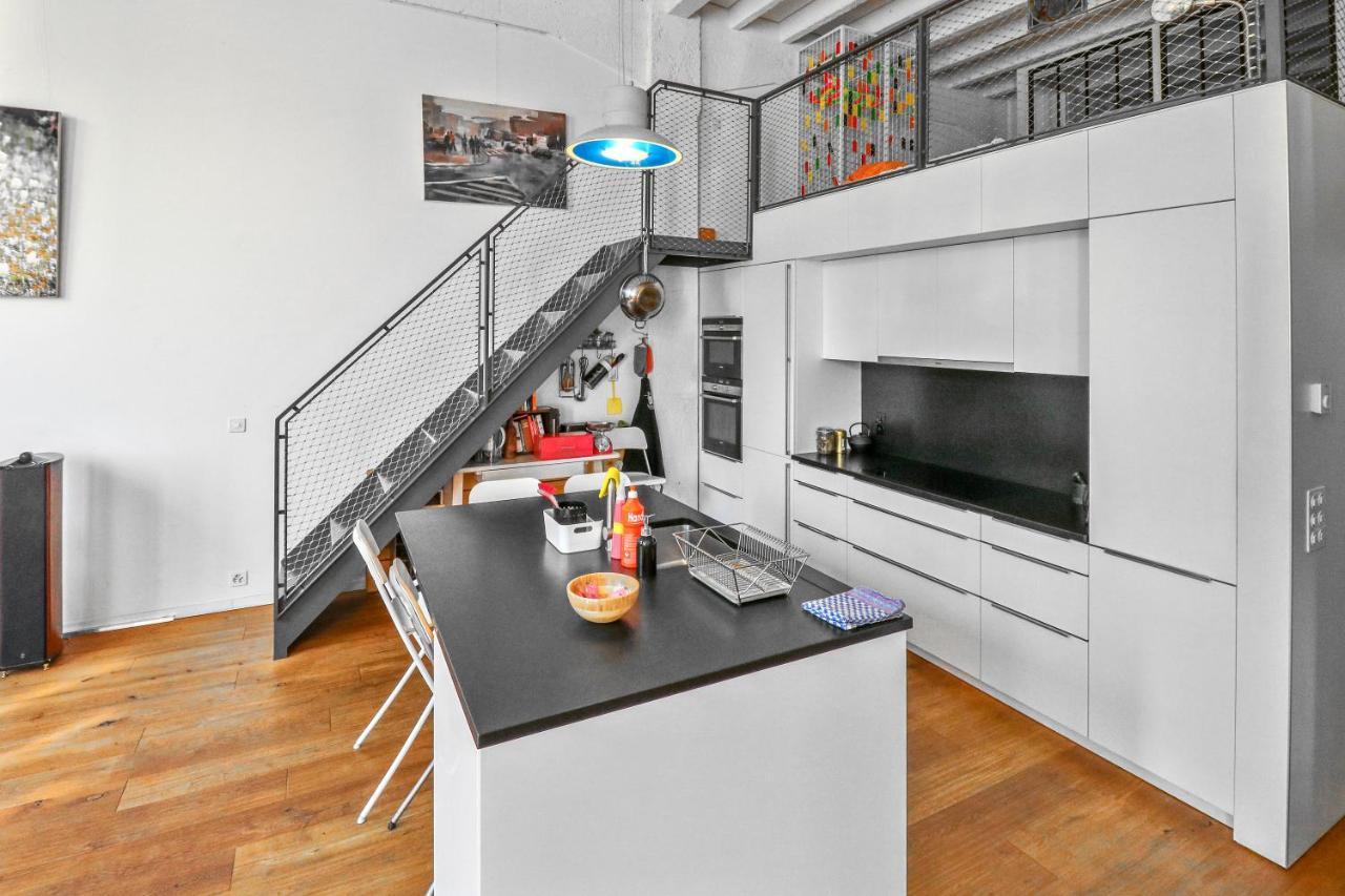 Magnifique Loft De 180m2 Avec Jacuzzi Et Fitness Genève