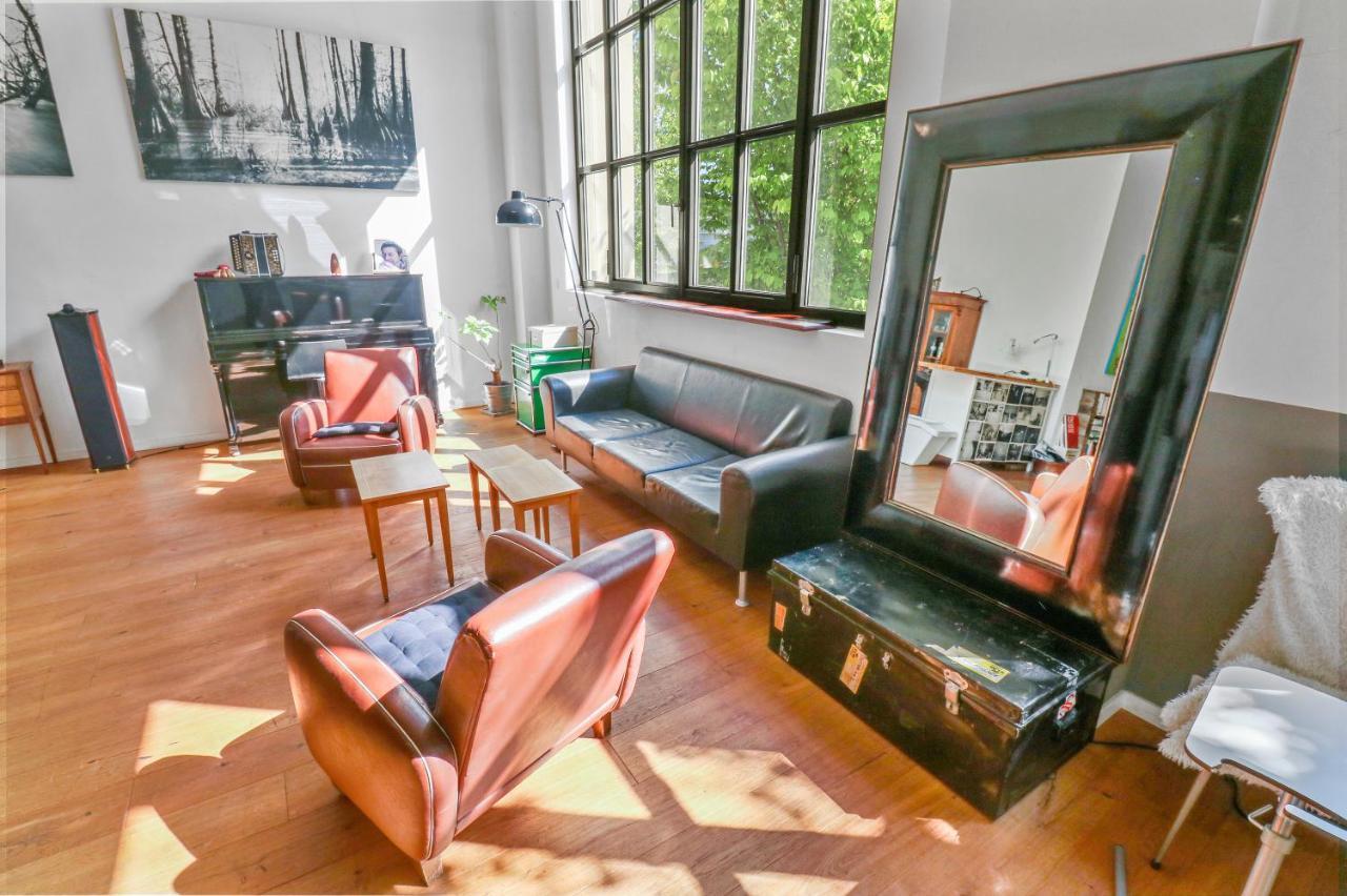 Magnifique Loft De 180m2 Avec Jacuzzi Et Fitness *