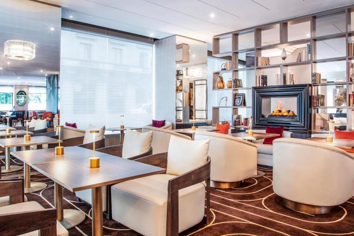 Bristol Hotel 4*