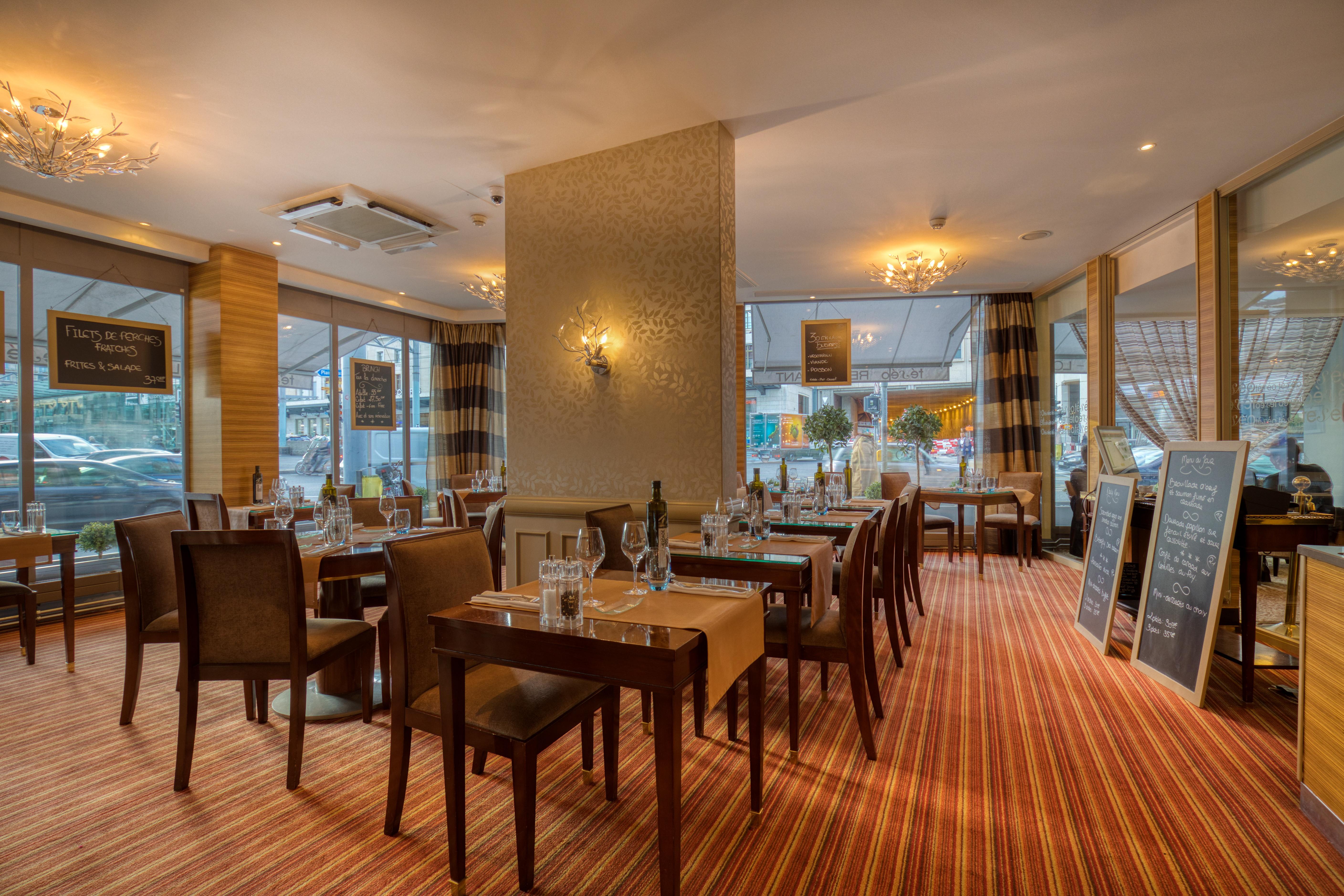Warwick Hotel 4*