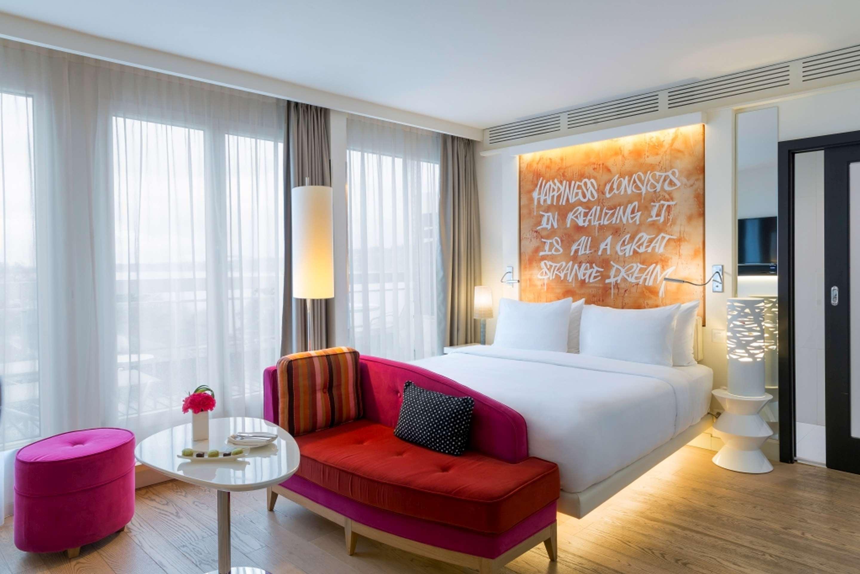 N Vy Hotel 4*