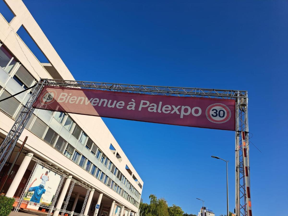 Chambre Chez Habitant Près Aéroport - Palexpo - Onu De Genève