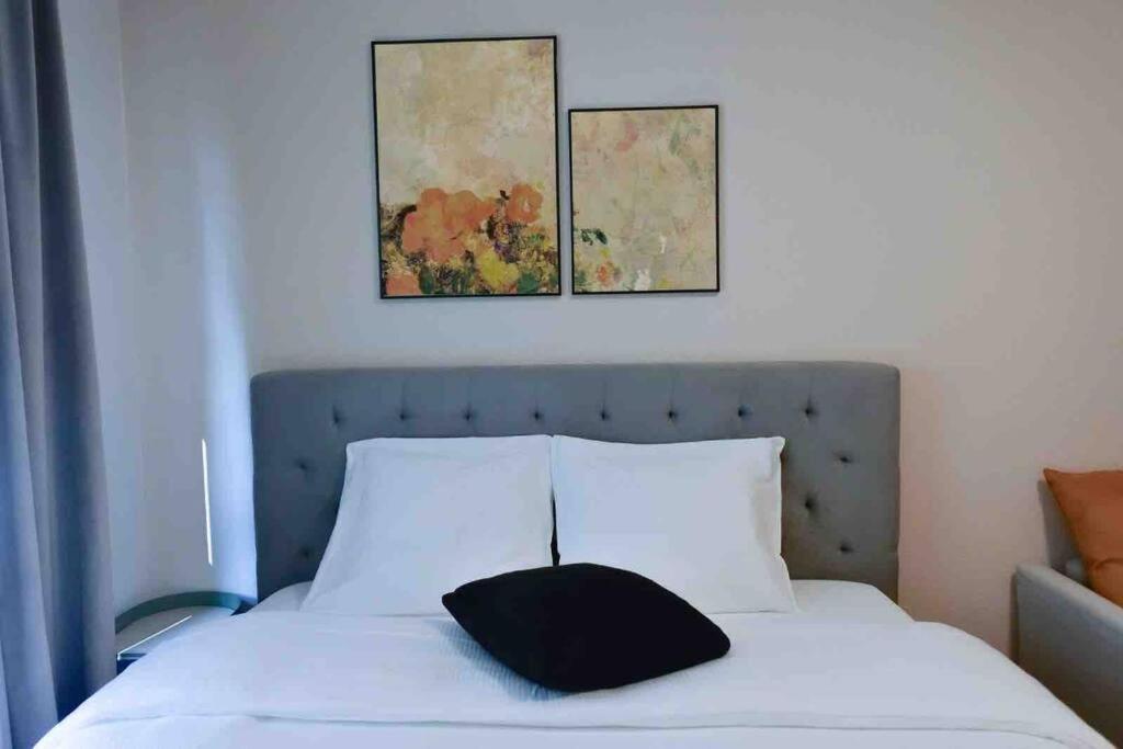Apartamento Studio, Place Du Bourg De Four *