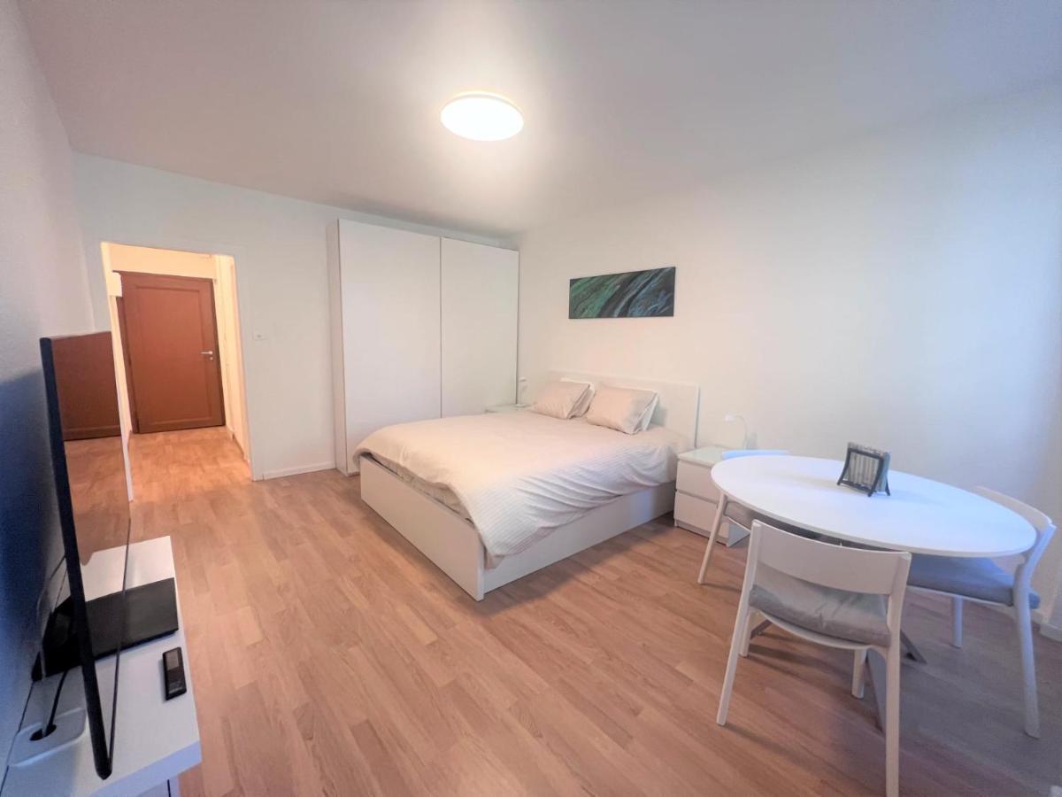Appartement Magnifique Studio, Rue Rousseau *