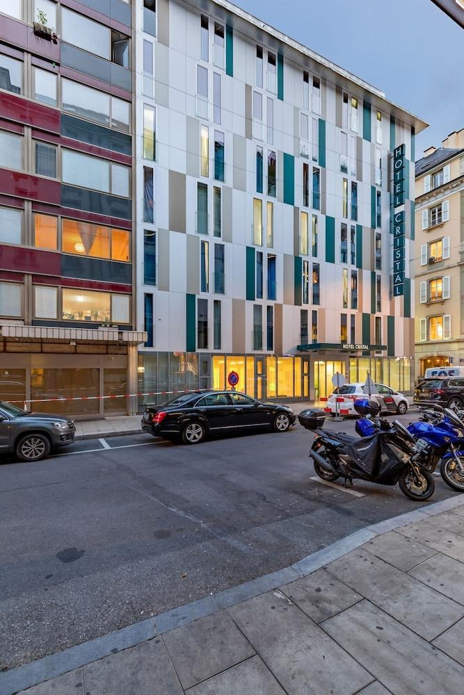 Cristal Design 3* Genève