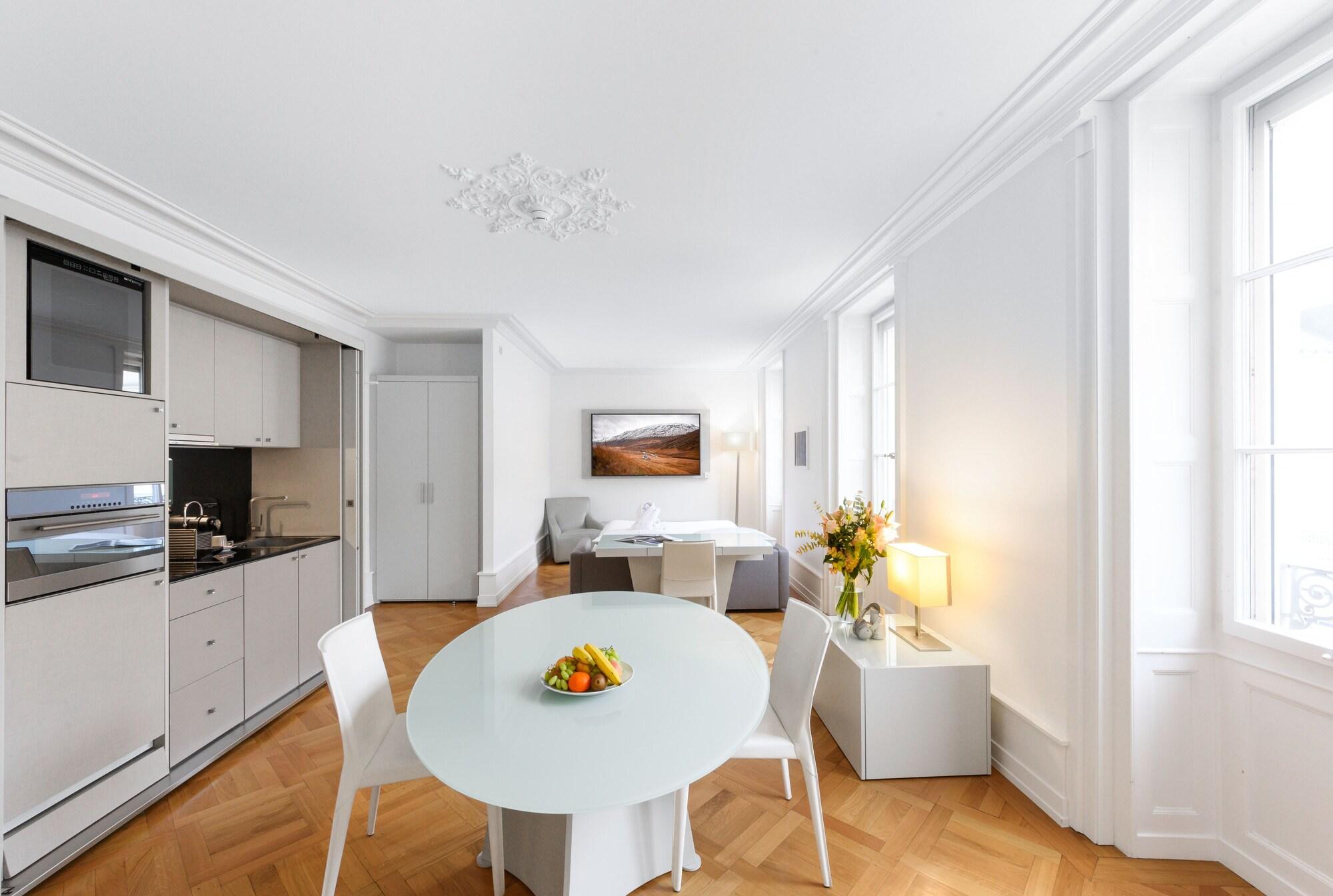 Hotel Swiss Luxury