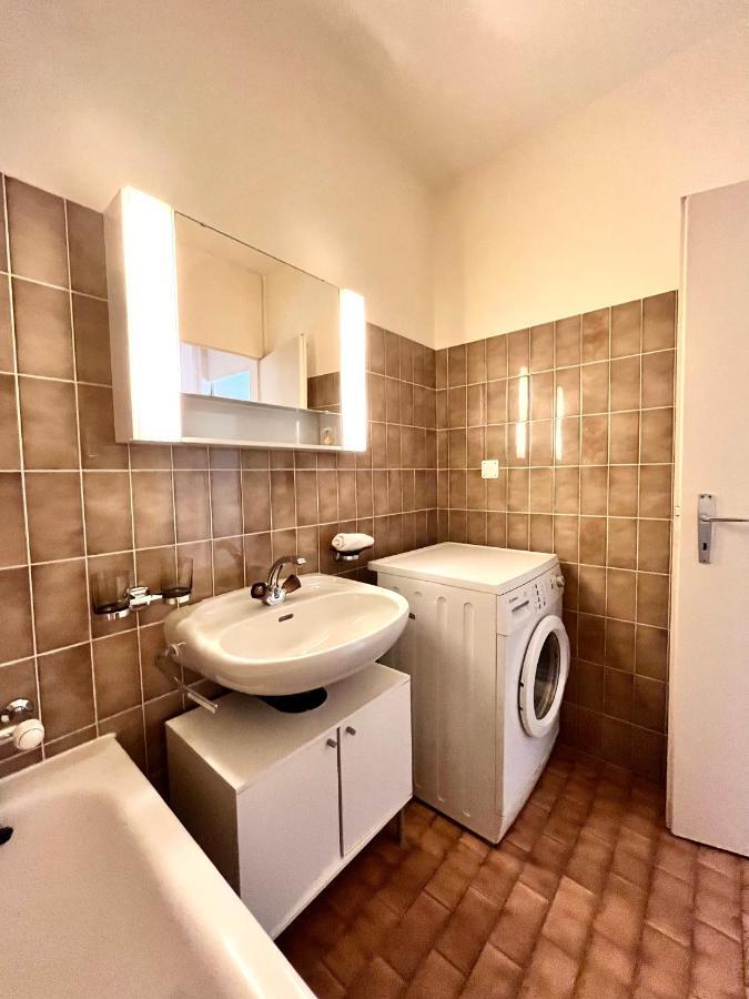 Yooneet Train Station 1br Cozy Appartement *