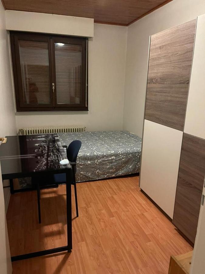 5 In The Same House Appartement *