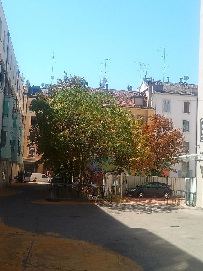 Charming Flat Center And Near The Genève