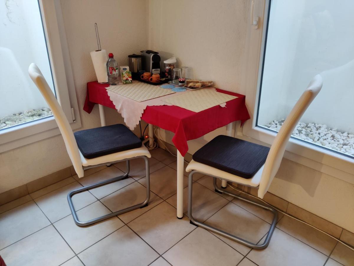 Studio With Private Bathroom