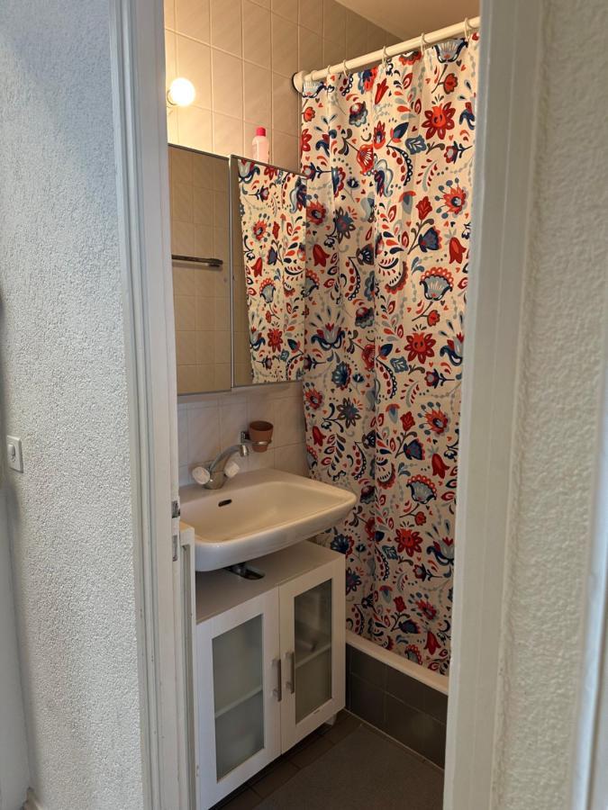 Appartement Charmant Studio Tres Accueillant Genève