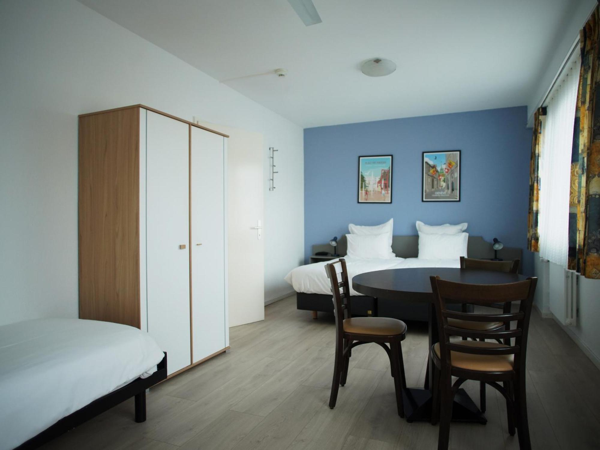 Carmen Hotel 2*