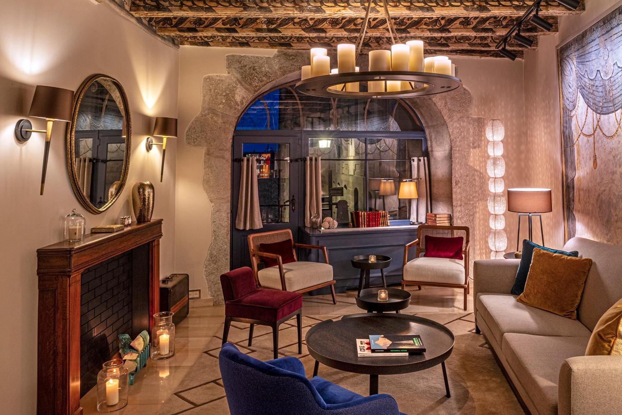 Hotel Les Armures 5*