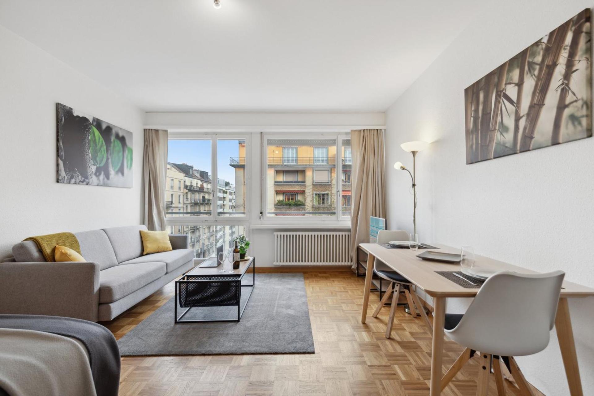 Appartement Athenee 36 By Homenhancement