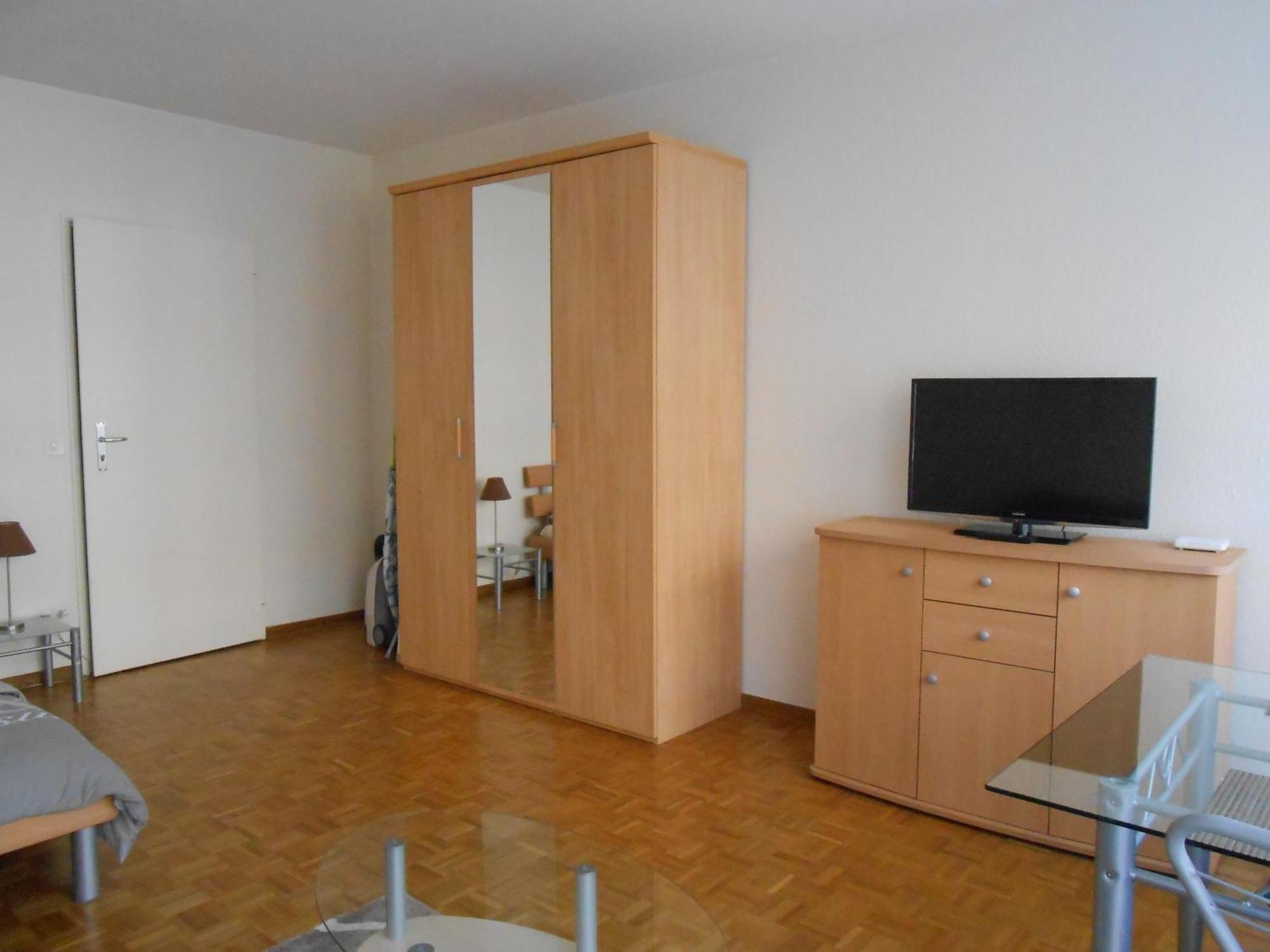 Appartement Athenee 36 By Homenhancement