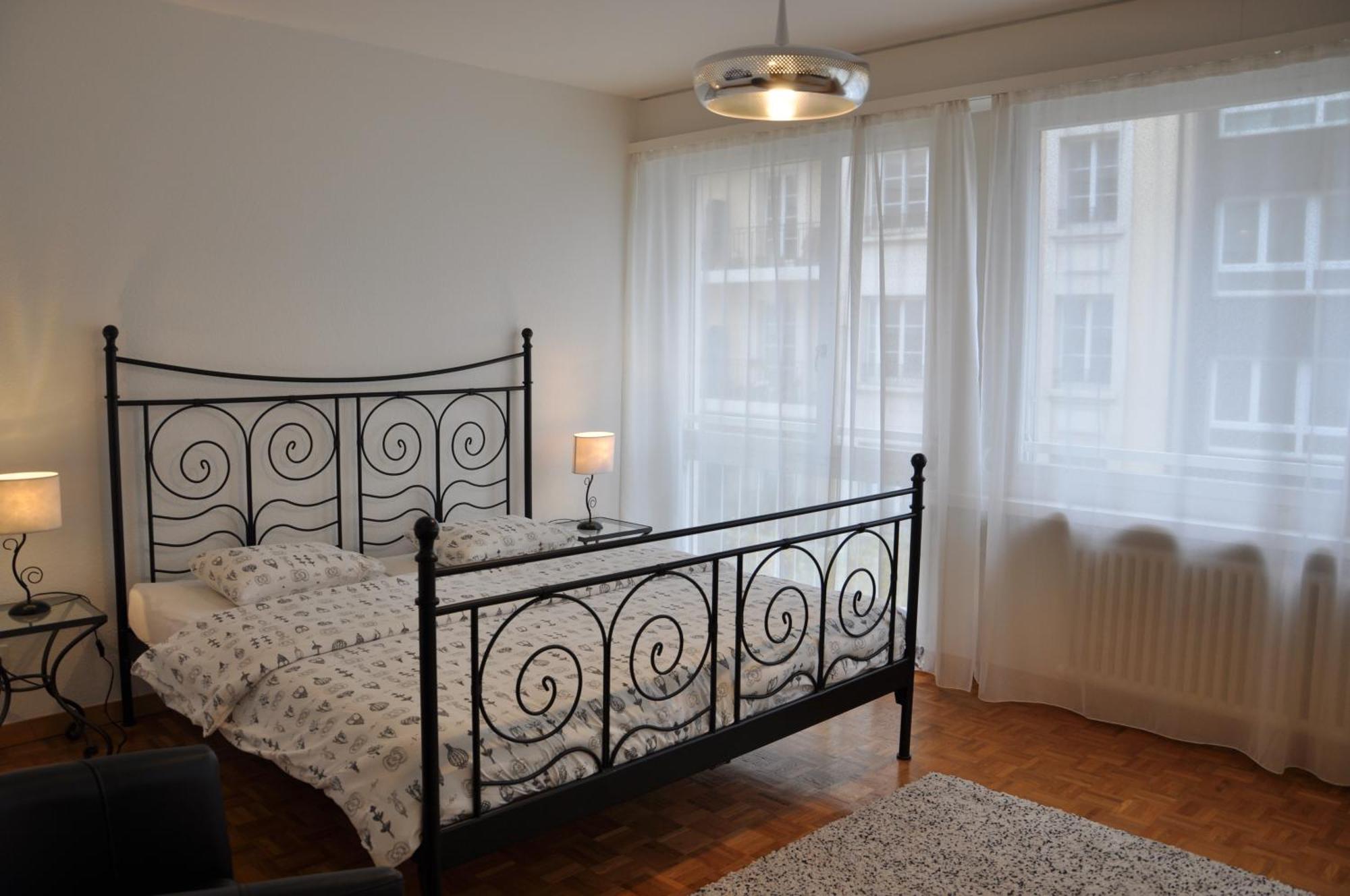 Appartement Athenee 36 By Homenhancement *