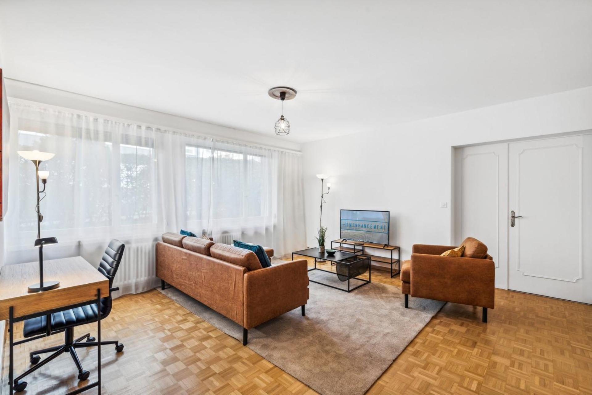 Athenee 36 By Homenhancement * Genève