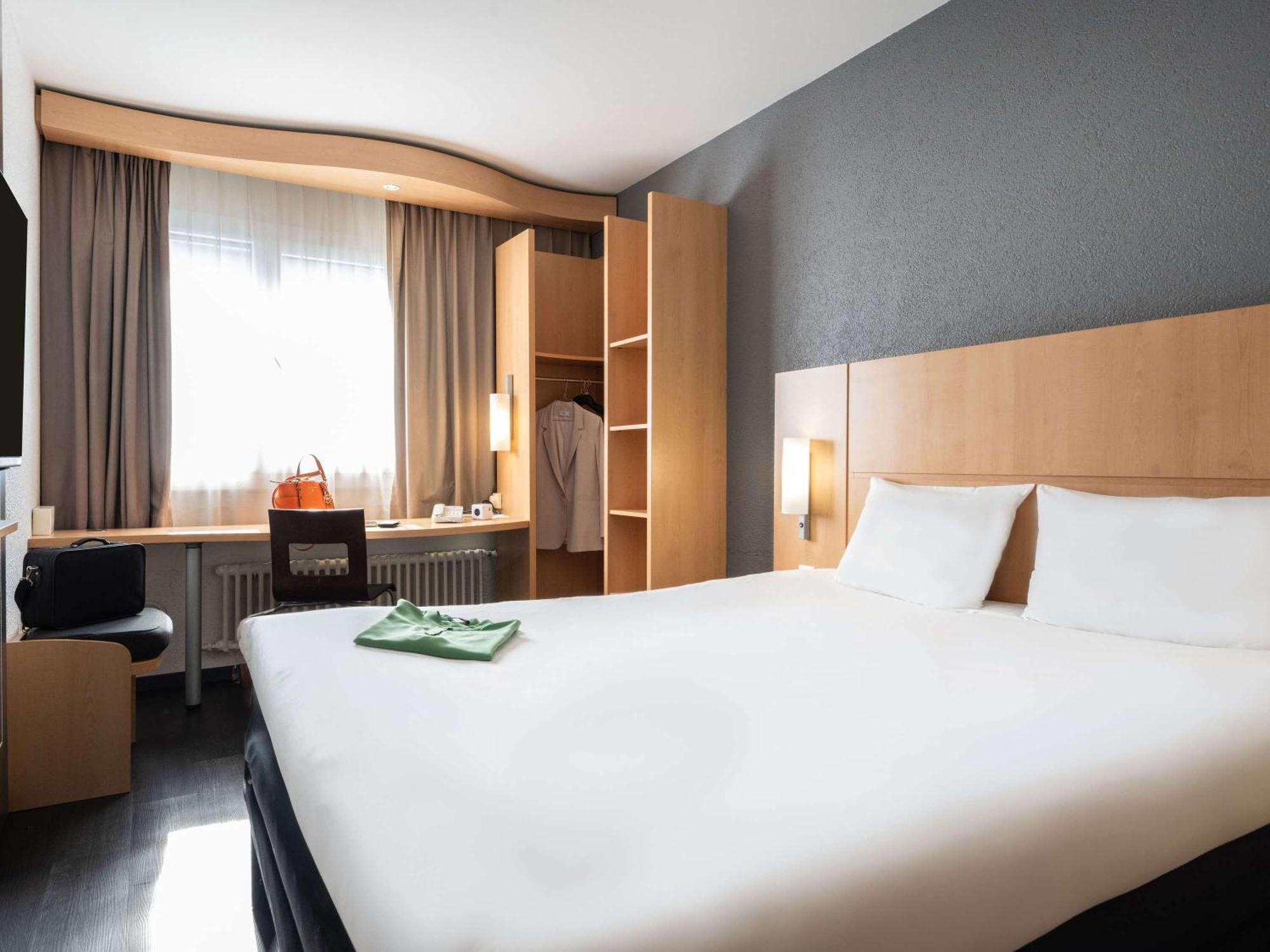 Ibis Centre Gare Hotel