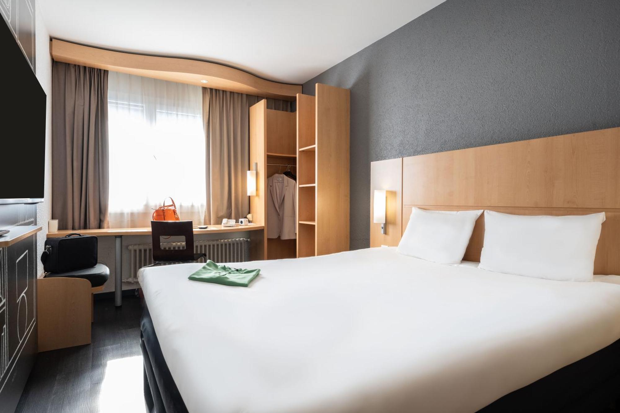 Ibis Centre Gare Hotel