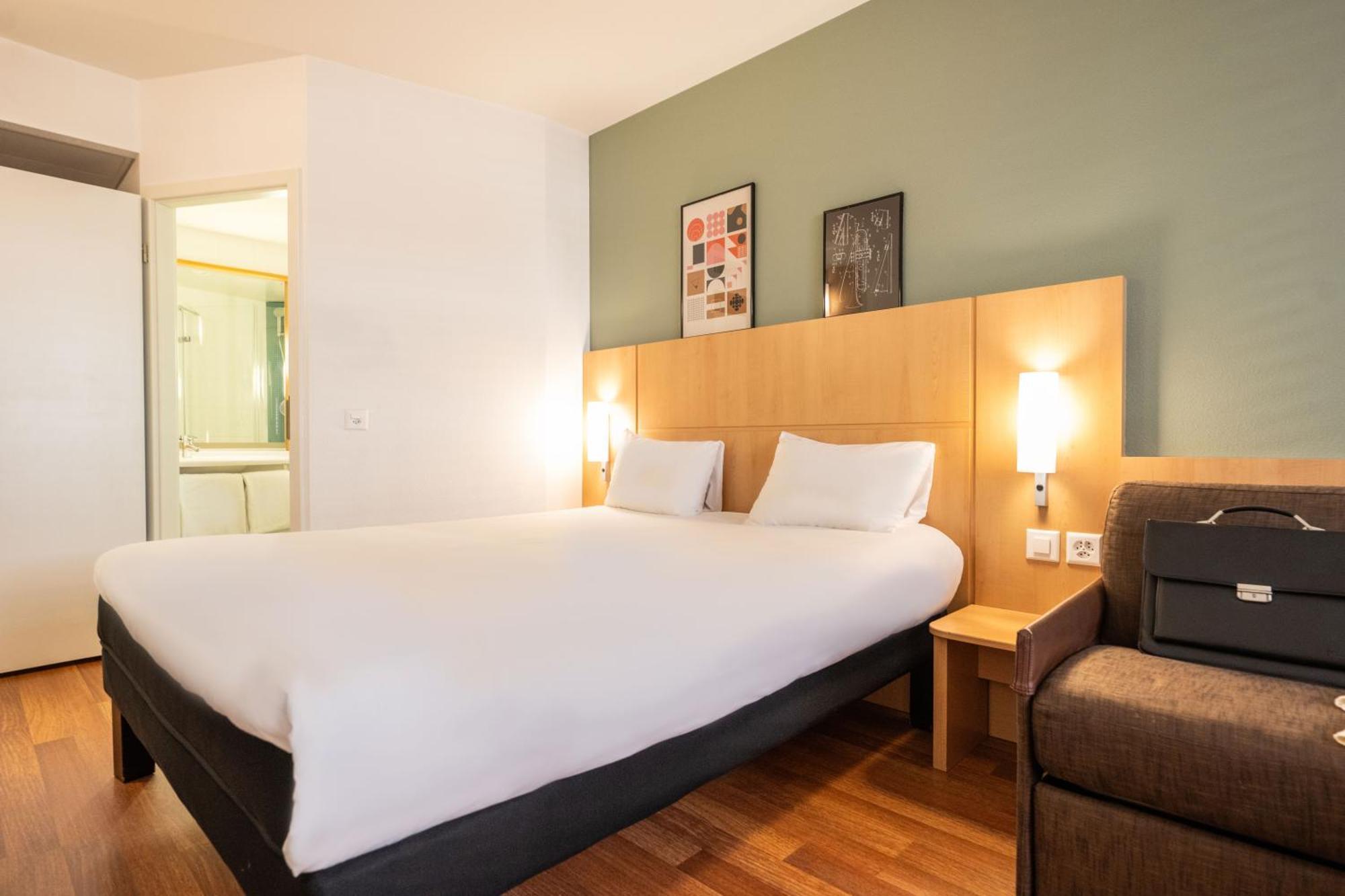 Hotel Ibis Centre Nations