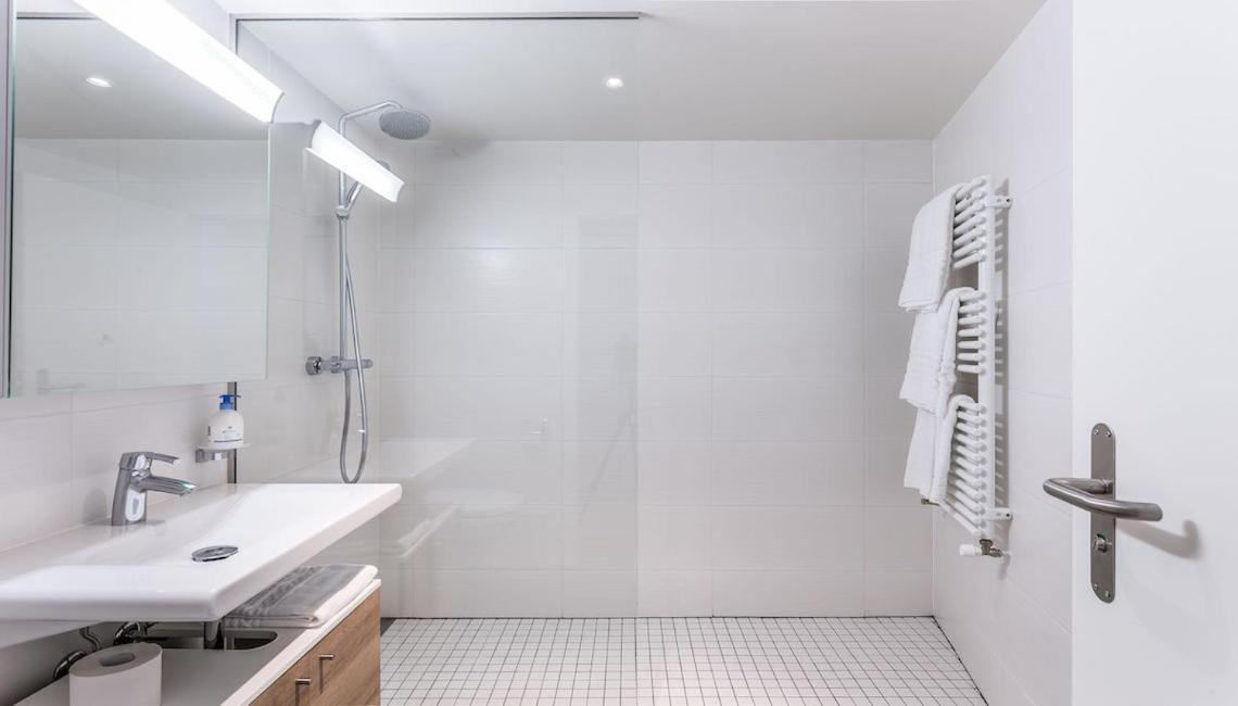 Apartment Noirettes 24-7 Keyless Entry By Homenhancement Genf