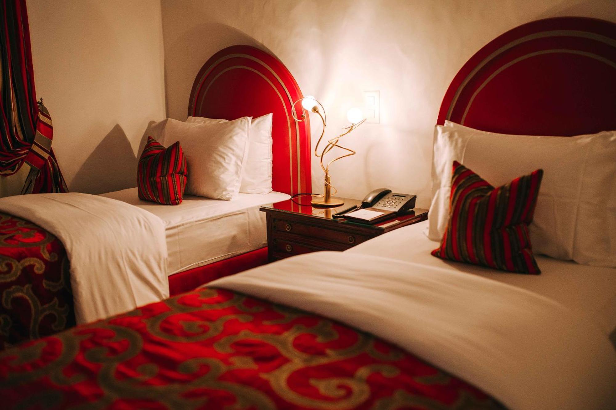 Hotel De La Cigogne 5*