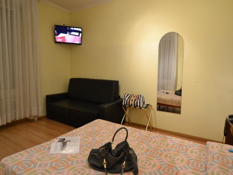 Hotel Moderne 3*