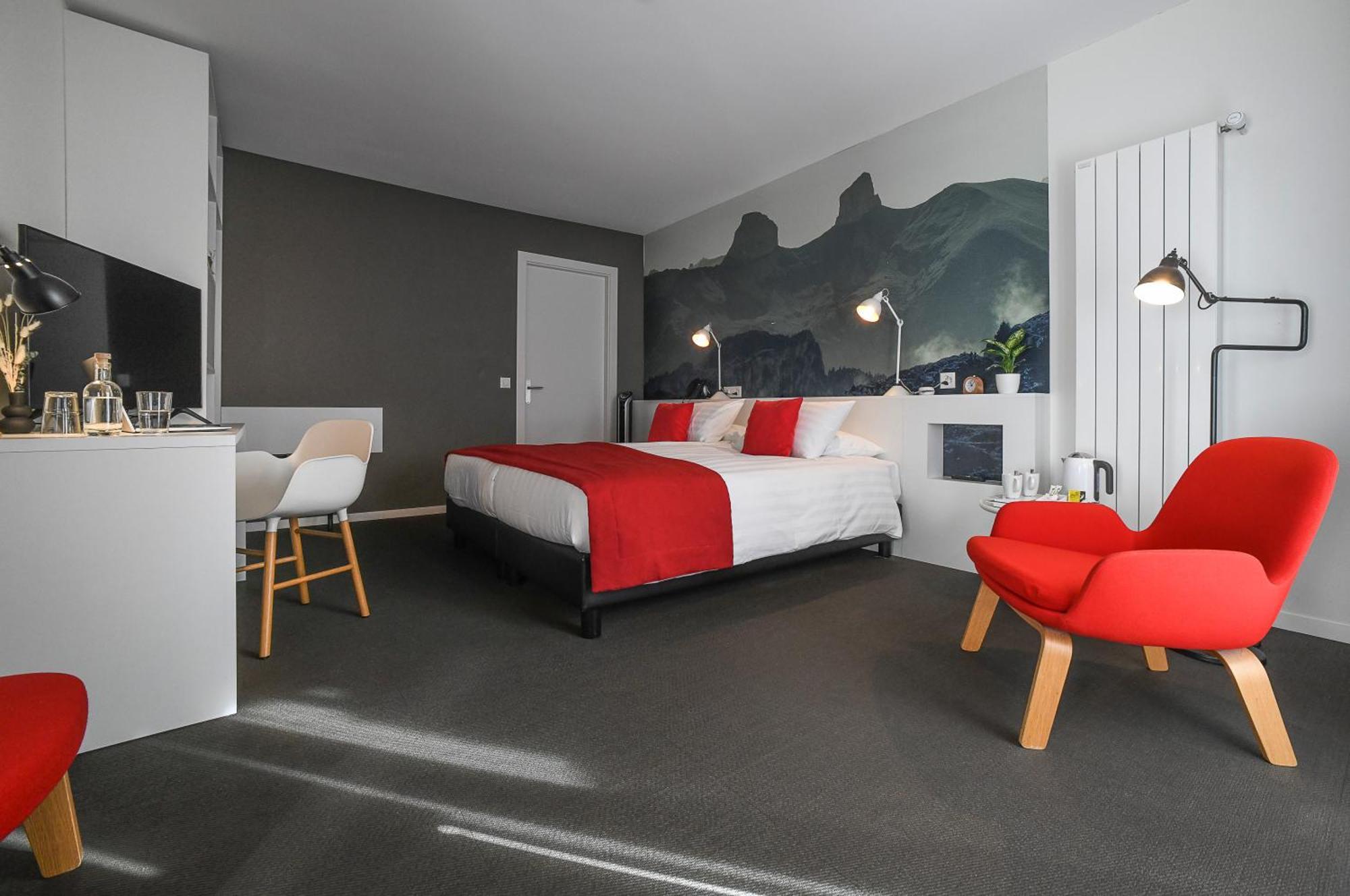 Swiss 4*