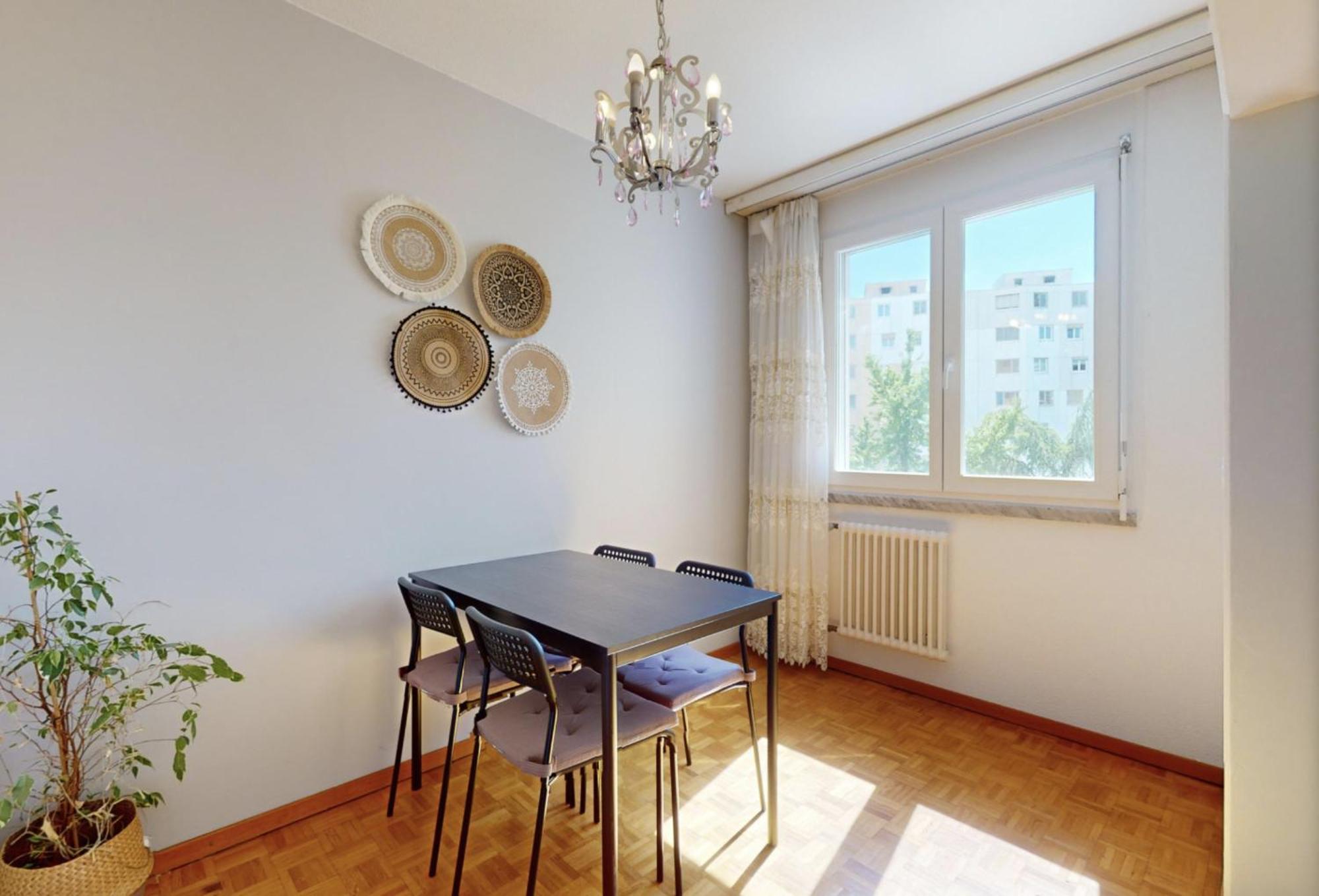 Appartement Spacious Two-bedroom