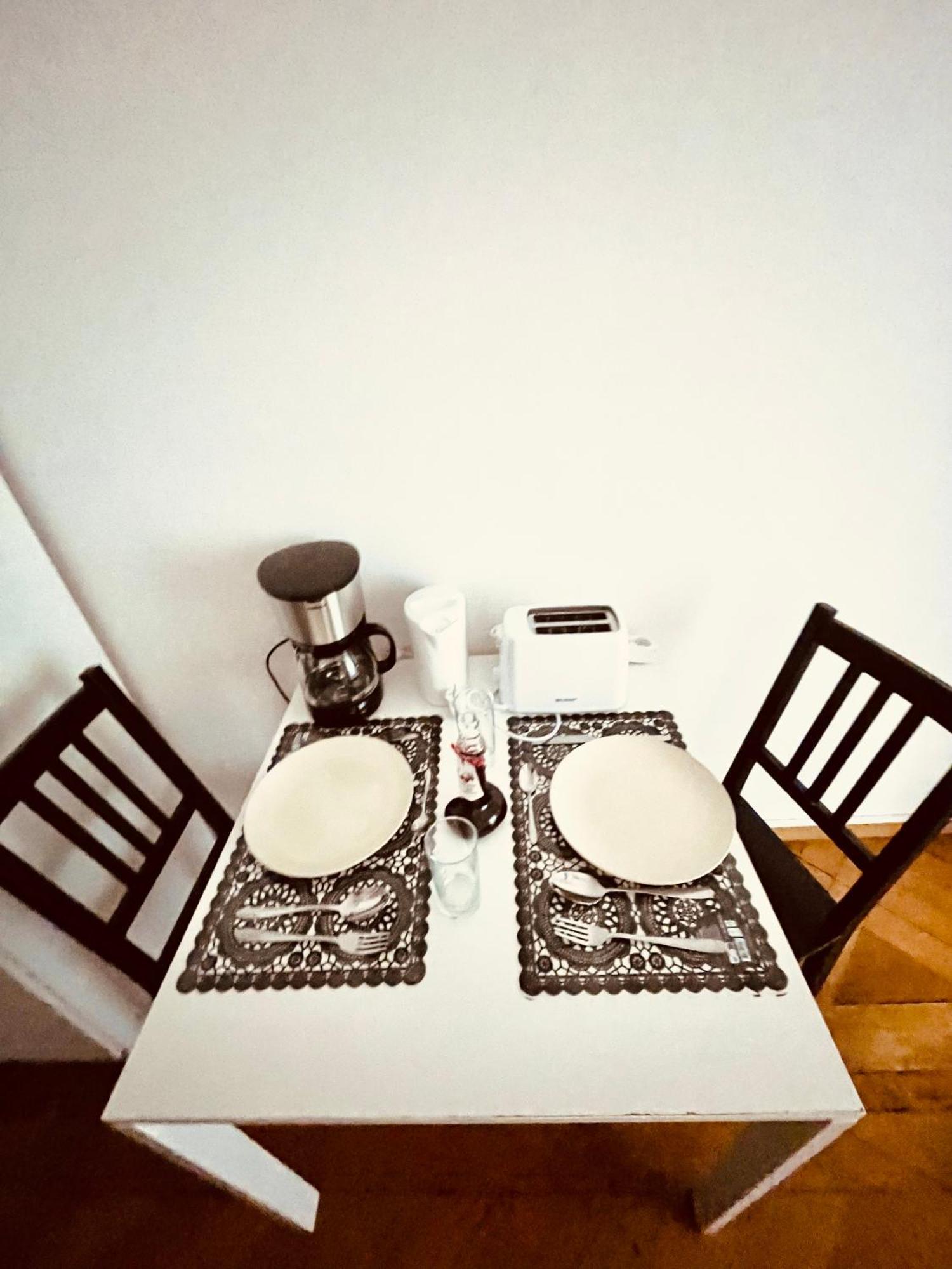 Apartment Au Coeur De Geneva