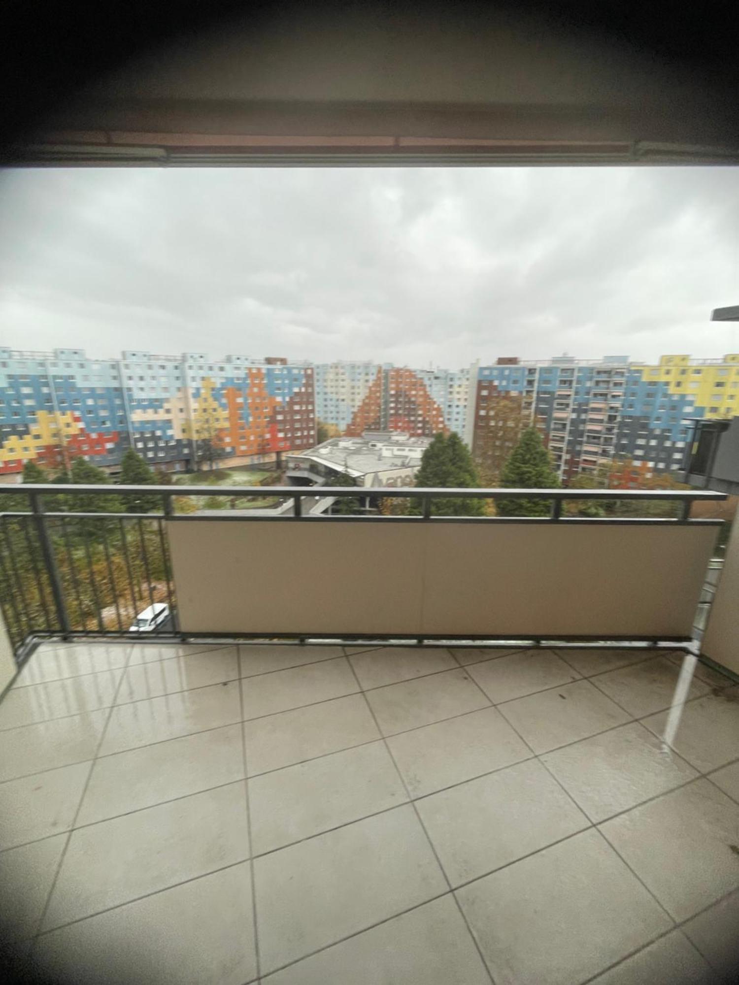 Spacieux Deux A 5min De L Aeroport Appartement *