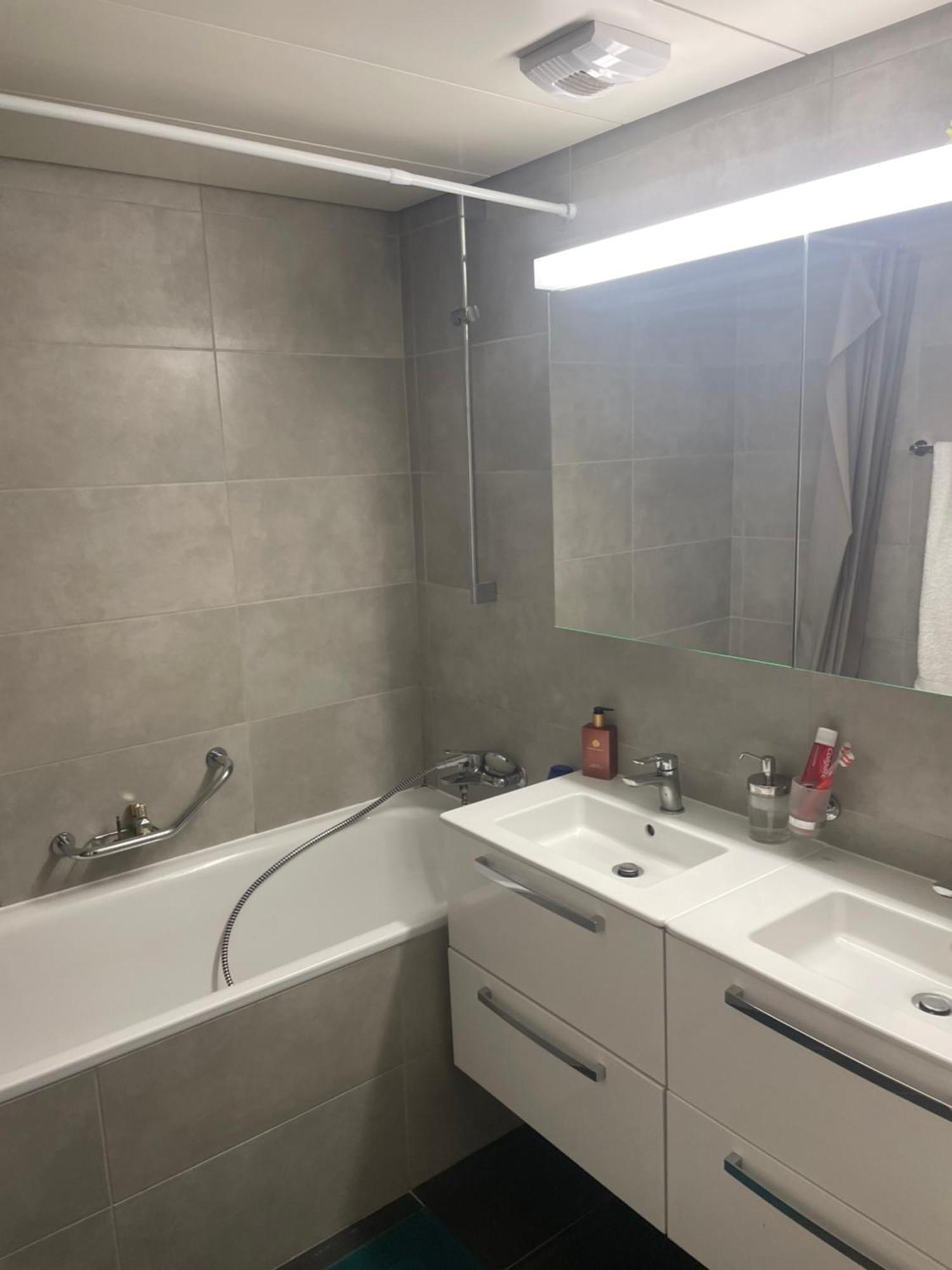 Spacieux Deux A 5min De L Aeroport Appartement Genève