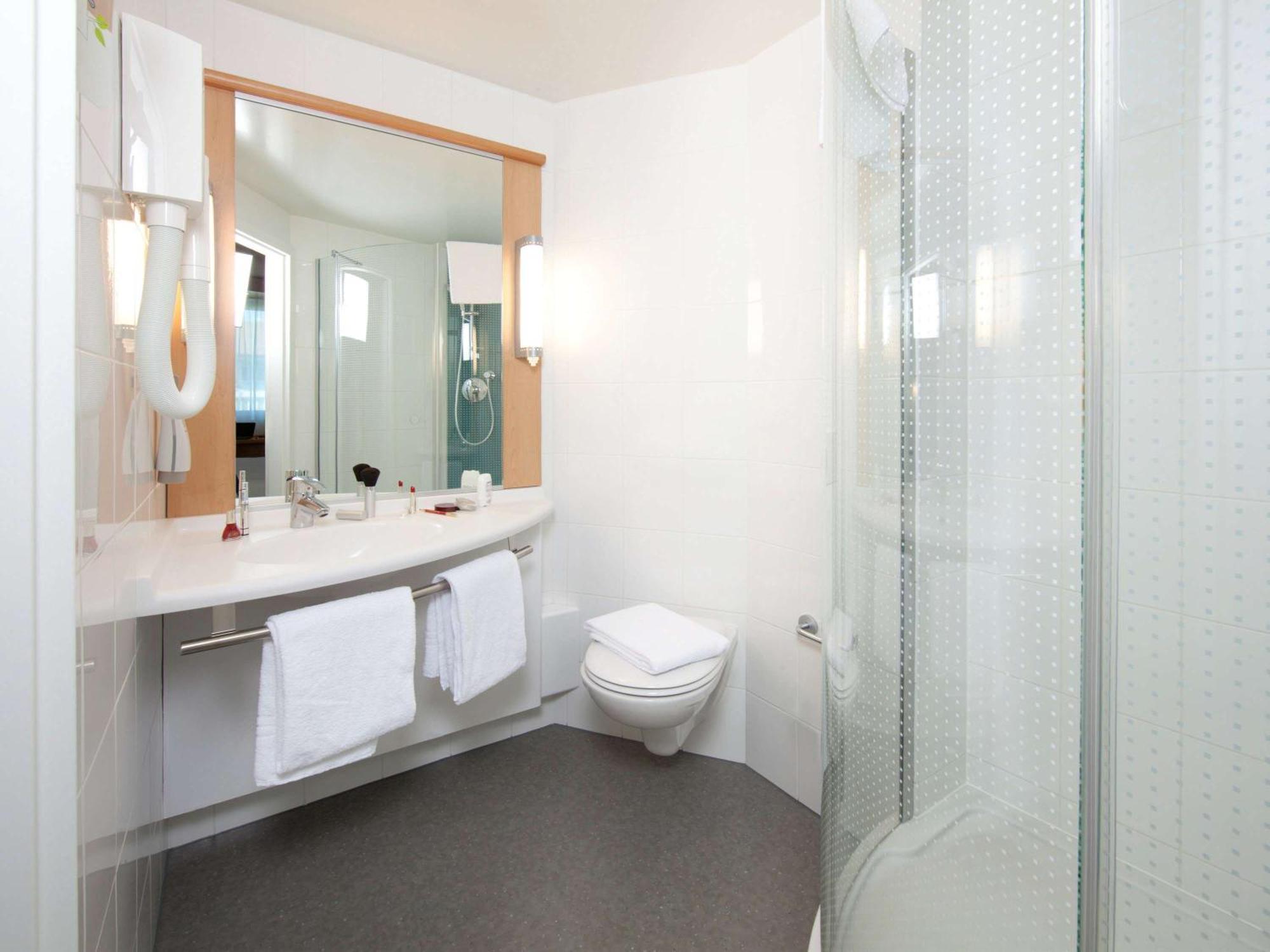 Ibis Centre Nations 3*