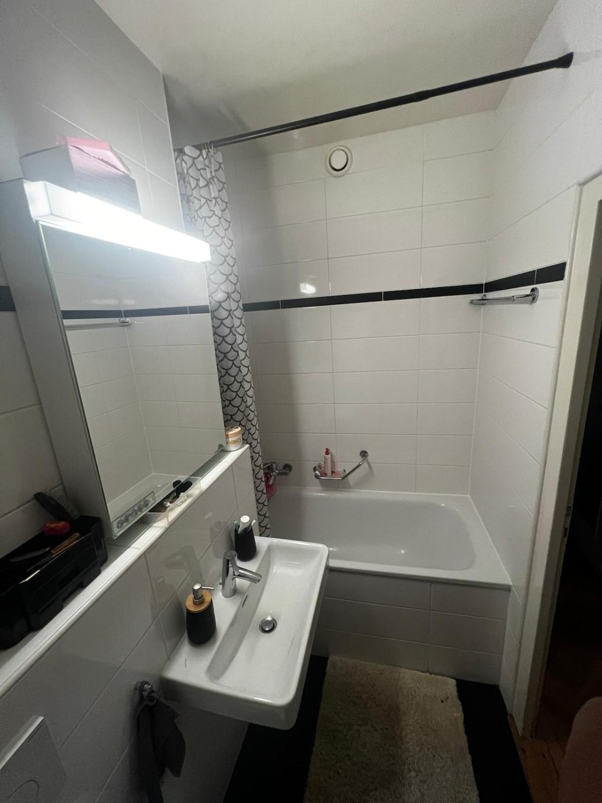 Douillet Appartement *