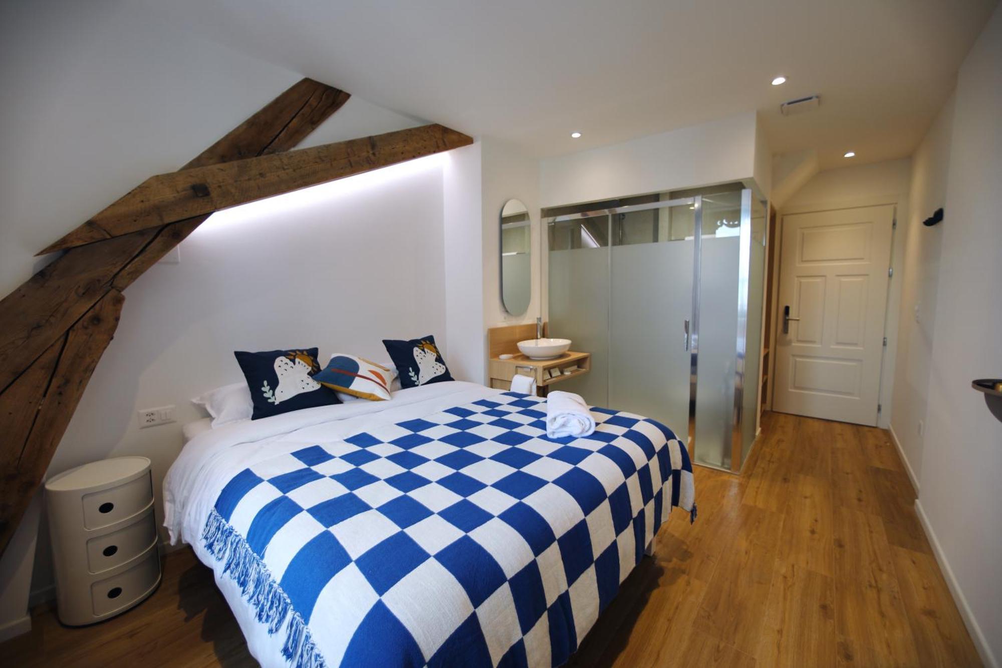 Rhodania Boutique Hotel *