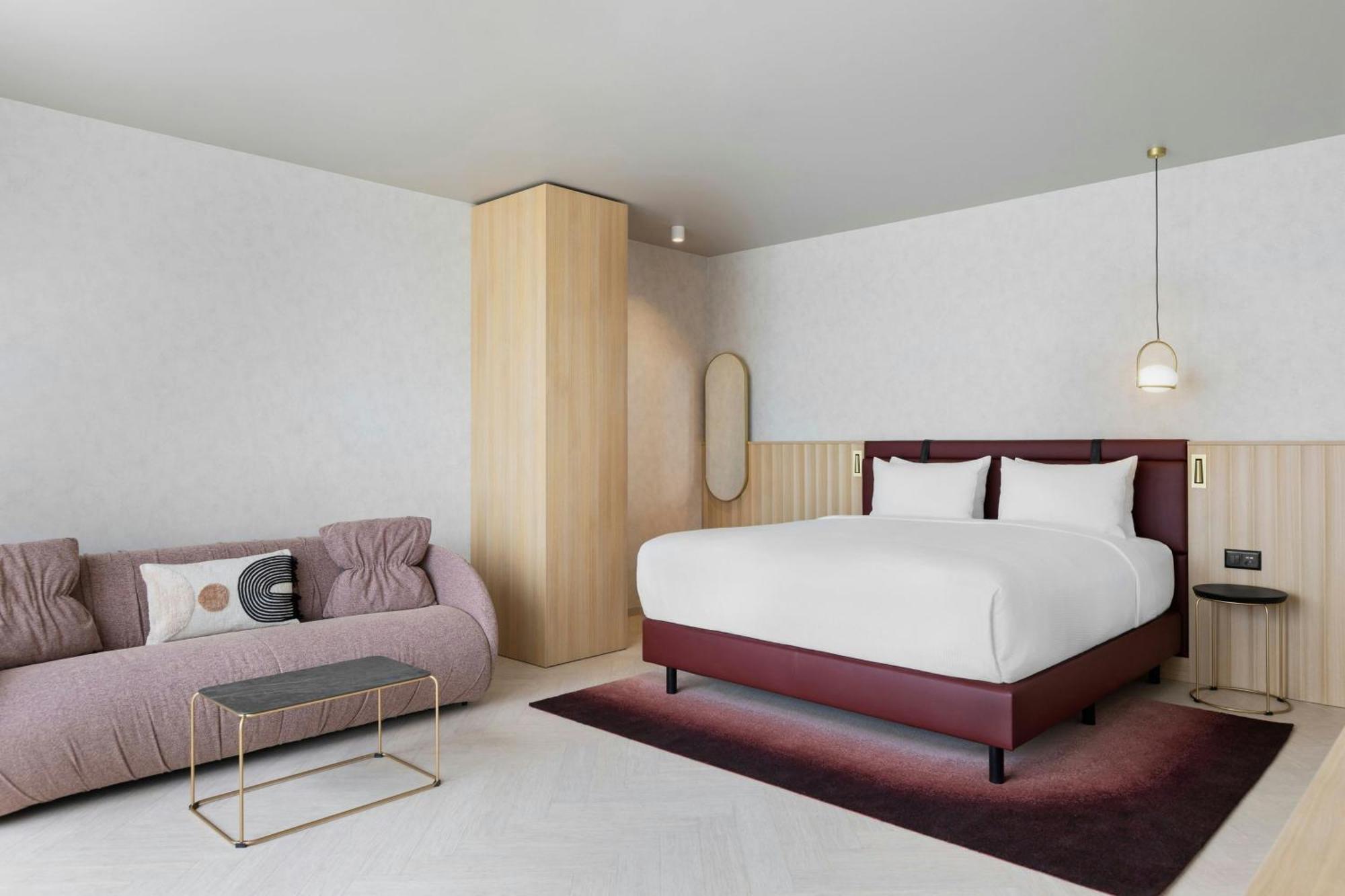 By Marriott Nations 4*