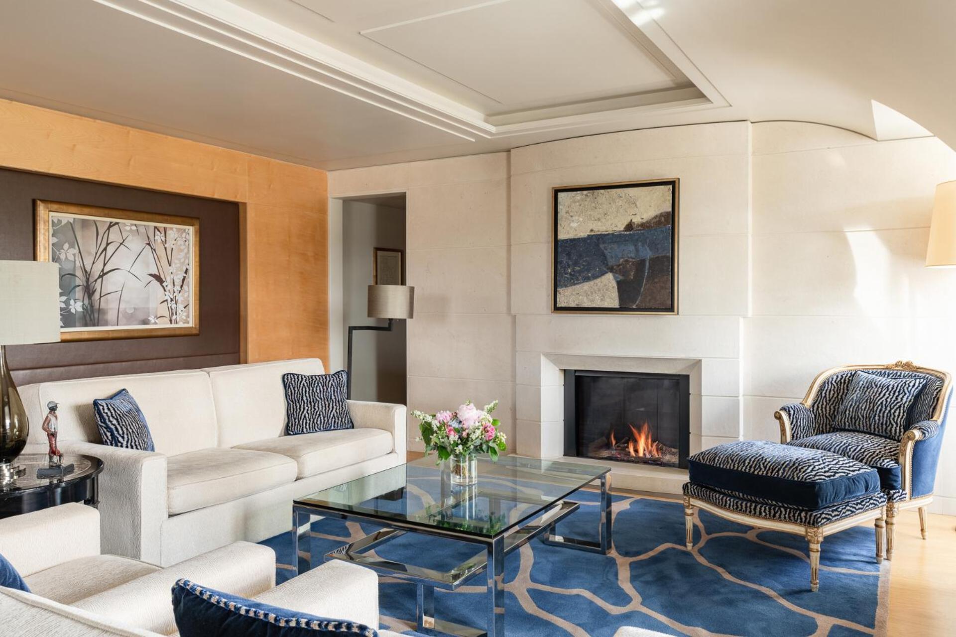 Four Seasons Des Bergues Hotel