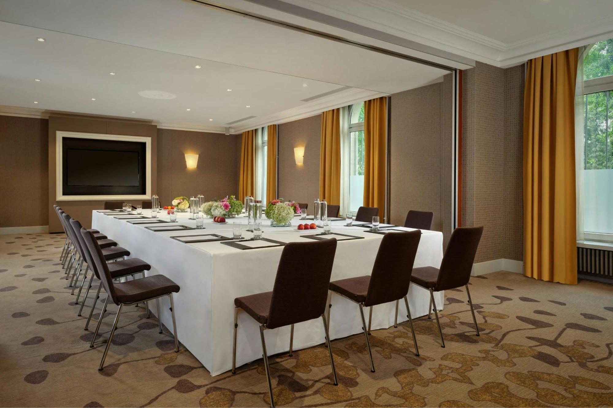 The Ritz-carlton De La Paix, 5* Genève