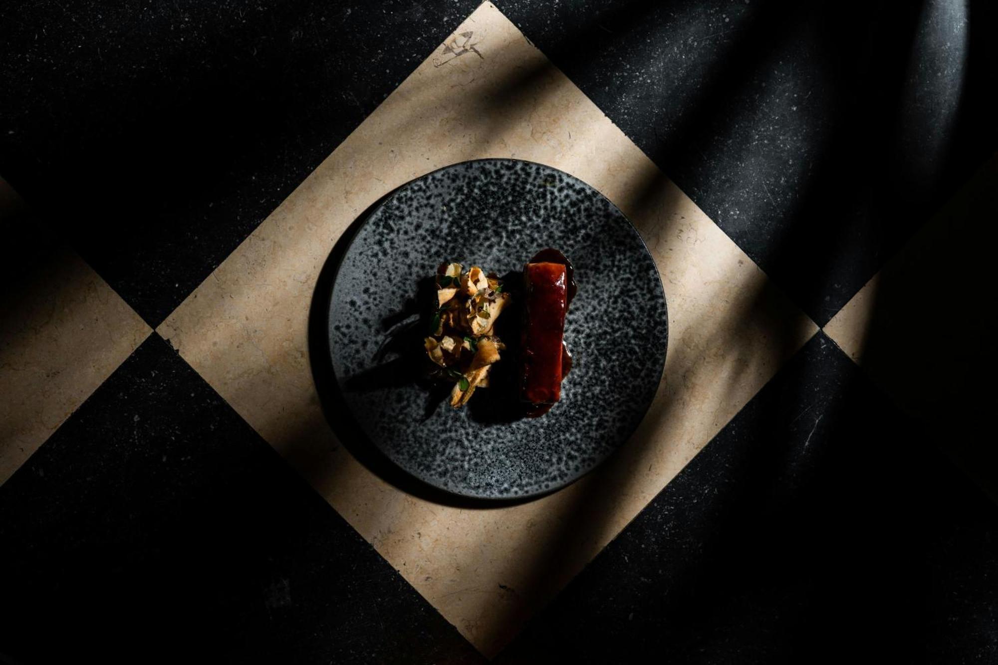 The Ritz-carlton De La Paix,