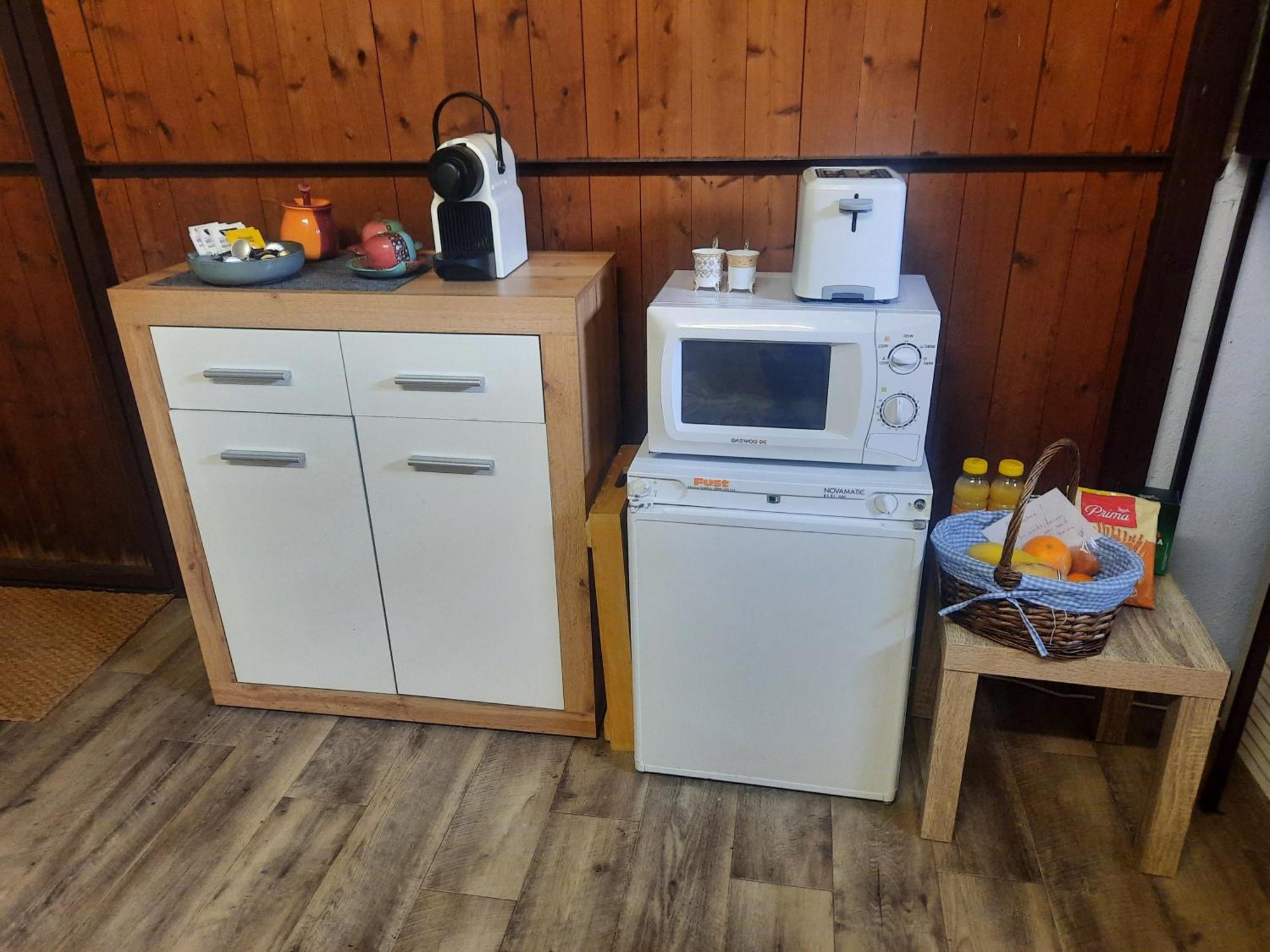 Espace Sauna, Jacuzzi, Terrasse Ginebra