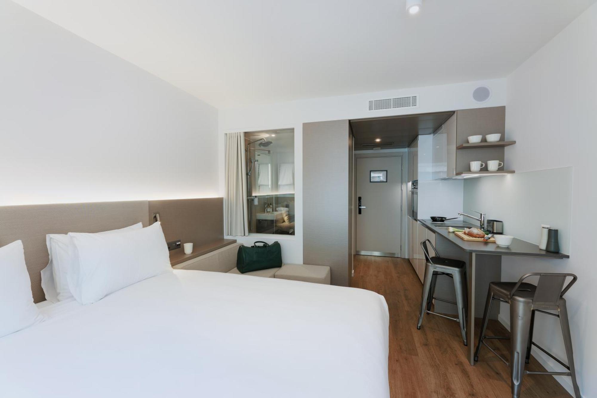 Hotel Base Genève