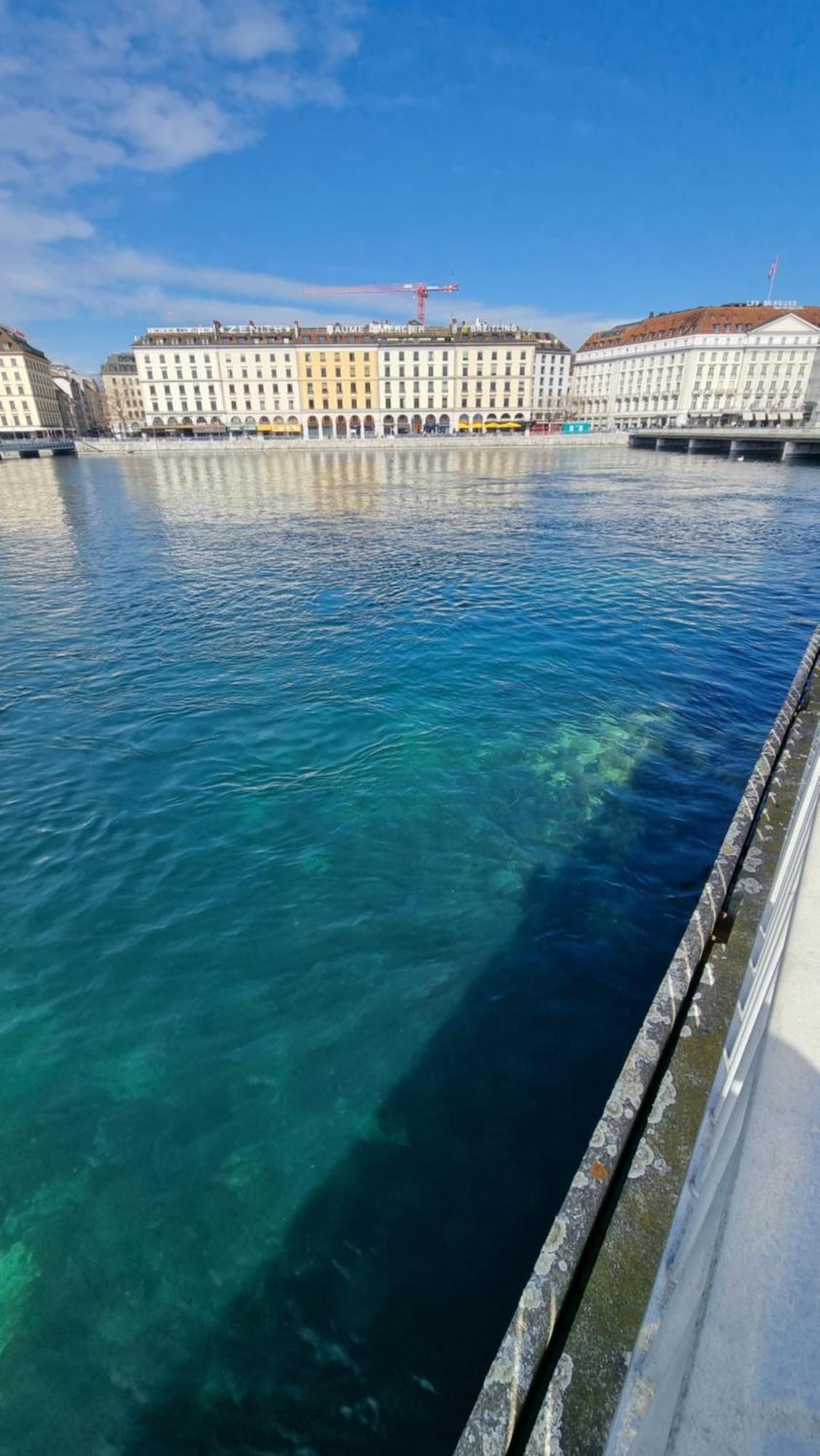 Blue-lake View *
